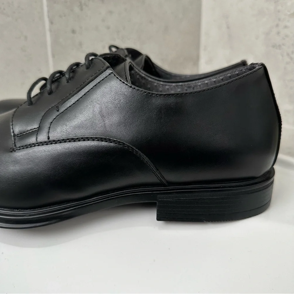 Perry Ellis Men’s FLEX Dress Shoe Size 11.5
